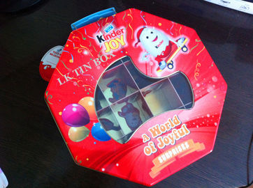 Chiny Opakowanie Oktangle Metalowe Pudełko z Tinem Ferrero Kinder Radość Zabawka Z Dewami Wewnątrz I Oknem Pvc dostawca